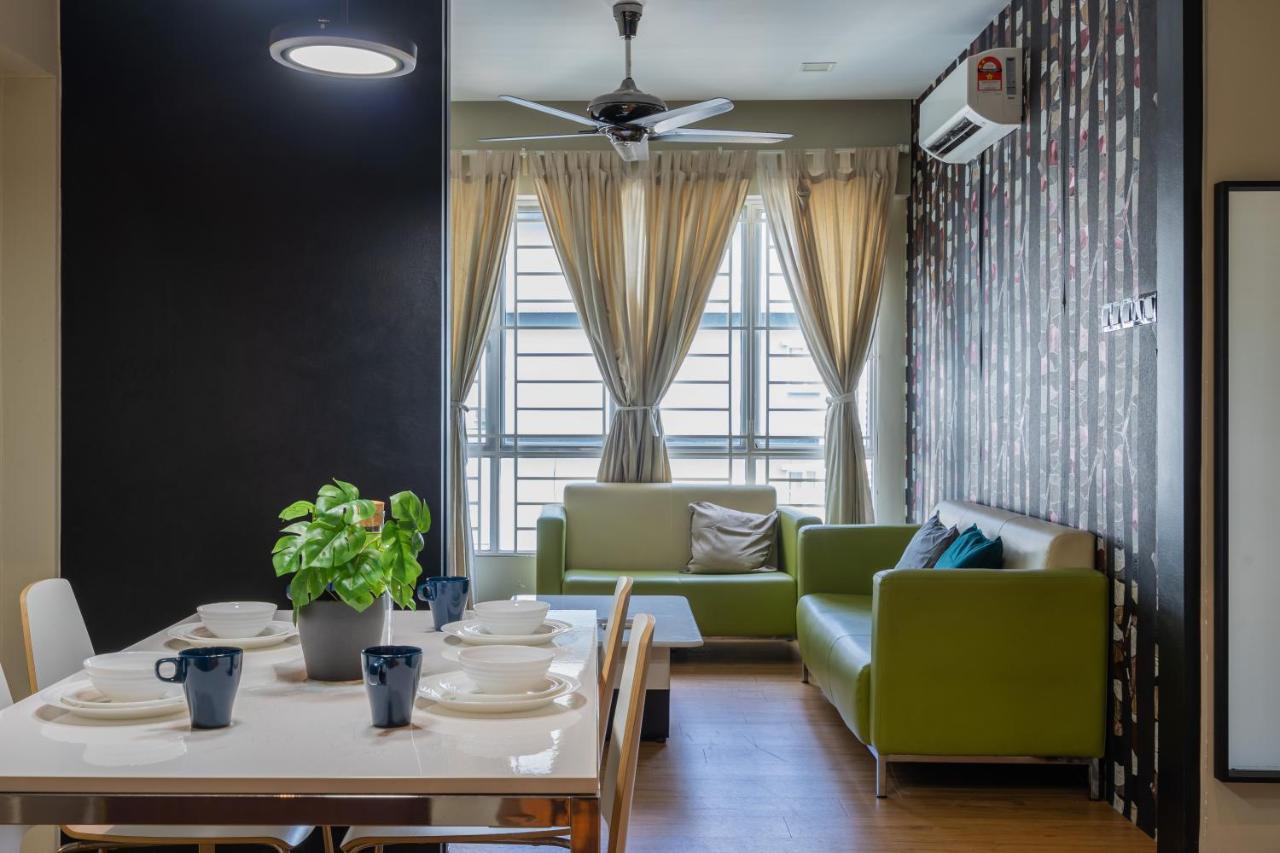Cozy 2-Bedroom For 4 Pax With Pool - スバン・ジャヤ エクステリア 写真